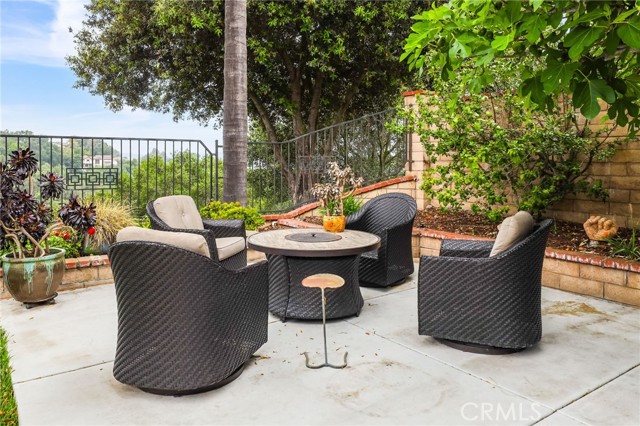 Detail Gallery Image 5 of 46 For 16044 Promontory Rd, Chino Hills,  CA 91709 - 4 Beds | 3 Baths