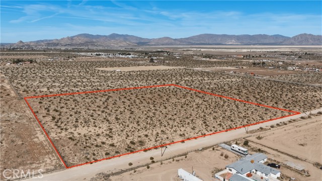 Detail Gallery Image 12 of 13 For 10384 Locust, Lucerne Valley,  CA 92356 - – Beds | – Baths