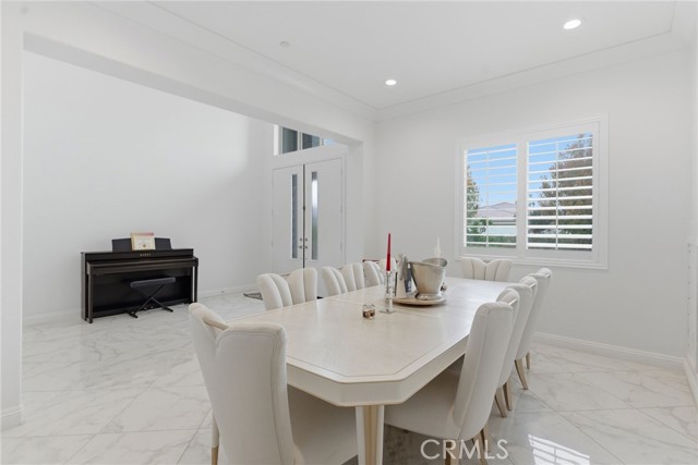 Detail Gallery Image 12 of 39 For 12309 Loden, Bakersfield,  CA 93311 - 4 Beds | 3 Baths