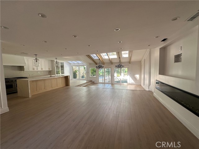 23128 PARK SORRENTO, Calabasas CA: https://media.crmls.org/medias/2ebdbb6f-1bad-4285-9386-c9971103c7df.jpg