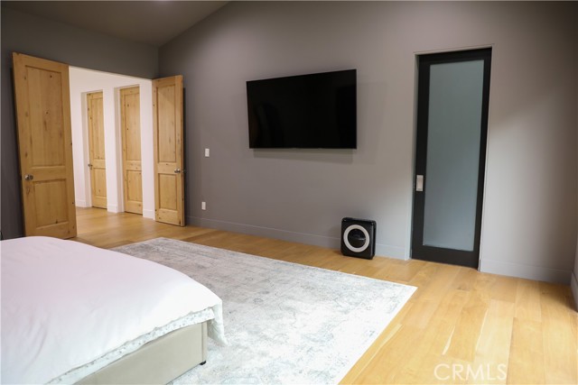 Detail Gallery Image 29 of 61 For 12664 Mclennan, Granada Hills,  CA 91344 - 5 Beds | 6 Baths