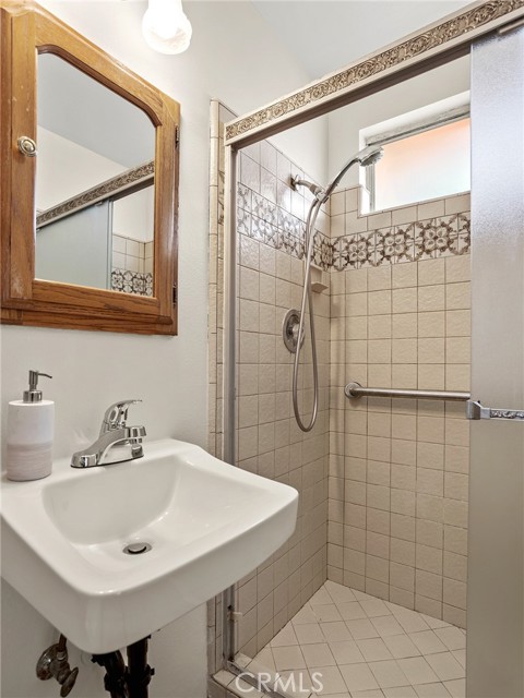 Detail Gallery Image 47 of 65 For 150 La Venta, Santa Barbara,  CA 93110 - 4 Beds | 2/1 Baths