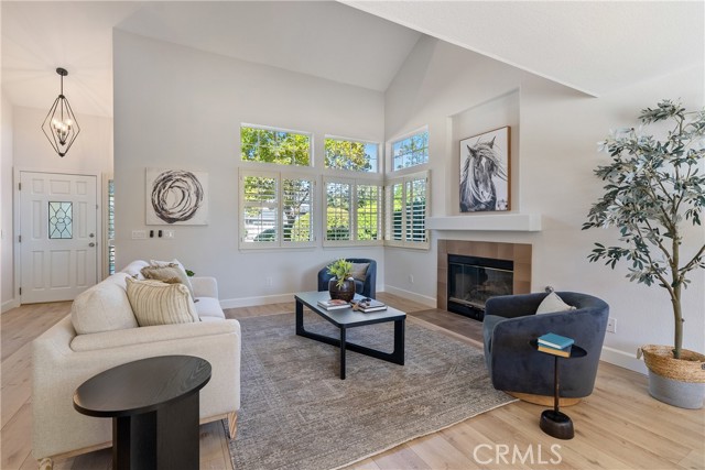 Detail Gallery Image 9 of 43 For 284 Shoshone Dr, Paso Robles,  CA 93446 - 4 Beds | 3 Baths