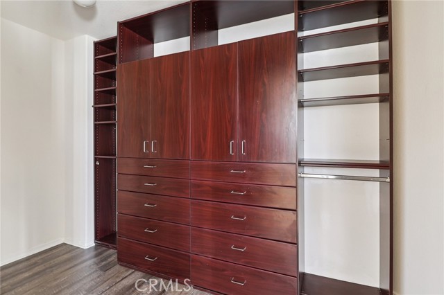 Detail Gallery Image 26 of 47 For 5667 Dartmoor Cir, Oceanside,  CA 92057 - 4 Beds | 3 Baths