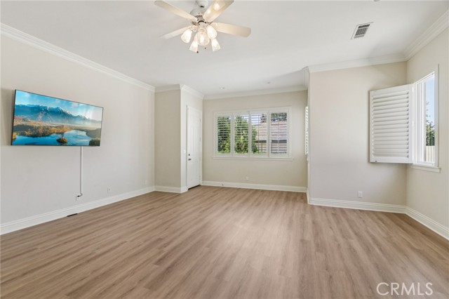 Image 43 of 62 For 16860 Rayen Street