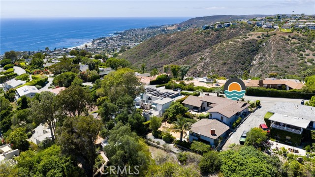 1961 Temple Hills Drive, Laguna Beach CA: https://media.crmls.org/medias/2ec0b54b-480e-459a-9c2d-af4a5c11b242.jpg