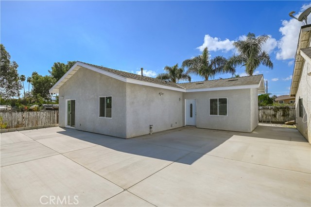 Detail Gallery Image 1 of 25 For 10498 Mull Ave, Riverside,  CA 92505 - 3 Beds | 2 Baths