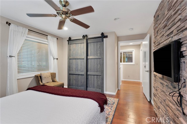 825 Grass Valley Road, Lake Arrowhead CA: https://media.crmls.org/medias/2ec1ce52-f667-49dd-ac3b-f594fd273728.jpg
