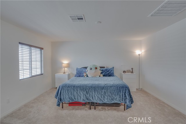 1963 Old Steel Way, Hemet CA: https://media.crmls.org/medias/2ec1e586-1396-4aeb-91b2-71424420b7d3.jpg