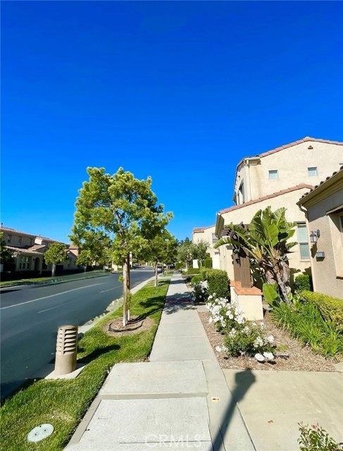 20323 Livorno, Porter Ranch CA: https://media.crmls.org/medias/2ec1f7da-56b6-470d-a7fa-68ed009ec640.jpg
