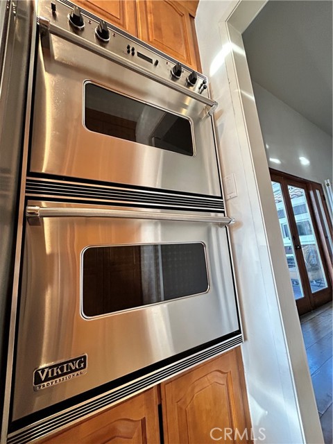 Detail Gallery Image 8 of 28 For 10317 Steven Pl, Chatsworth,  CA 91311 - 4 Beds | 2/1 Baths