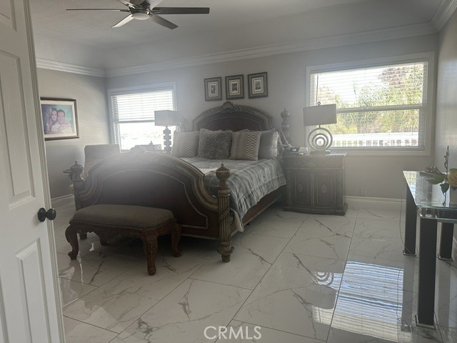 https://media.crmls.org/medias/2ec268dc-e0b9-4a88-a578-07ed5661d818.jpg?preset=X-Large