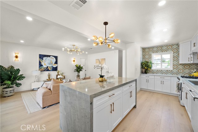 Detail Gallery Image 1 of 31 For 13112 Palomar St, Westminster,  CA 92683 - 3 Beds | 2 Baths