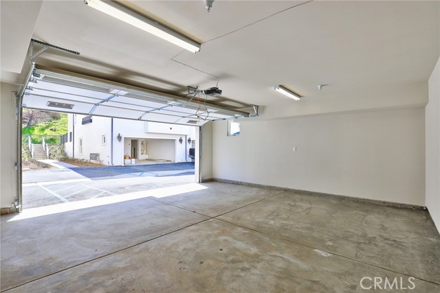 15 Turnberry Lane, Phillips Ranch CA: https://media.crmls.org/medias/2ec3394f-98f6-41de-bfc1-459a82acb2a3.jpg