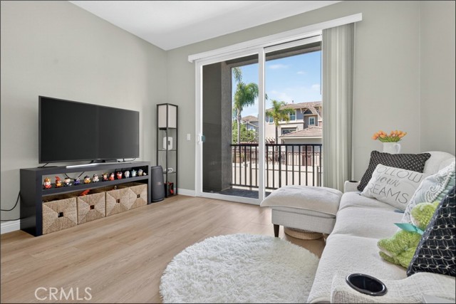 Detail Gallery Image 9 of 64 For 3538 Torrance Bld #145,  Torrance,  CA 90503 - 3 Beds | 2/1 Baths