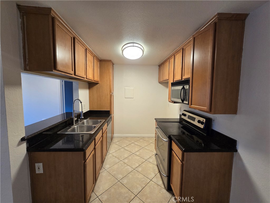 1345 Cabrillo Park Drive #E01