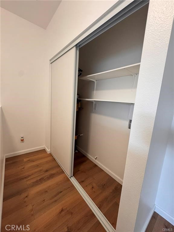 1081 E Grand Avenue, Pomona CA: https://media.crmls.org/medias/2ec49376-8795-44dc-b6fc-d4cf83975482.jpg