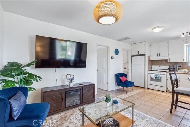 Detail Gallery Image 51 of 64 For 925 S Purdue Ave, Fresno,  CA 93727 - 5 Beds | 4 Baths