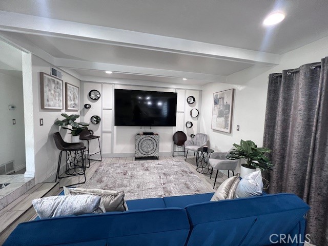 Image 6 of 20 For 1107 Woodbury Drive