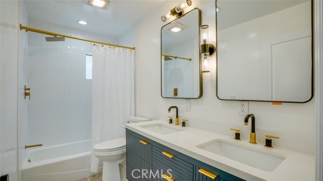 Detail Gallery Image 27 of 63 For 24306 Gilmore St, West Hills,  CA 91307 - 4 Beds | 2 Baths