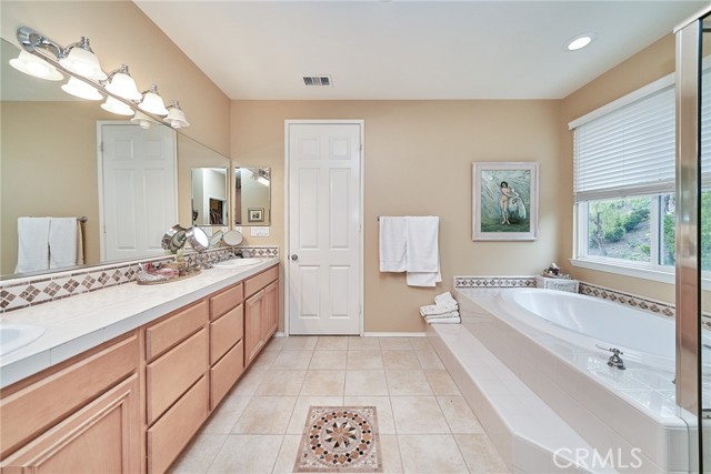 Detail Gallery Image 57 of 62 For 20655 Lugano Way, Porter Ranch,  CA 91326 - 4 Beds | 3 Baths