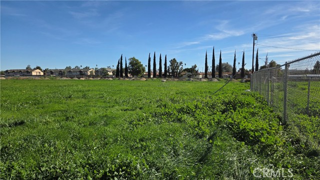 0 Polk St, Riverside CA: https://media.crmls.org/medias/2ec9a5e2-efb1-4c5f-a9a4-901bcfe680b8.jpg