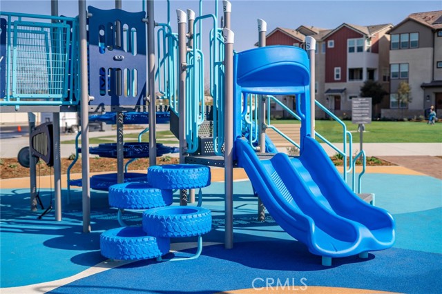 Detail Gallery Image 23 of 26 For 5921 Gramercy Way, Corona,  CA 92880 - 2 Beds | 2/1 Baths