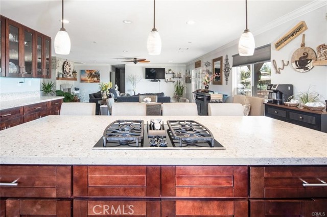 Detail Gallery Image 17 of 52 For 18855 Consul, Corona,  CA 92881 - 4 Beds | 4/1 Baths