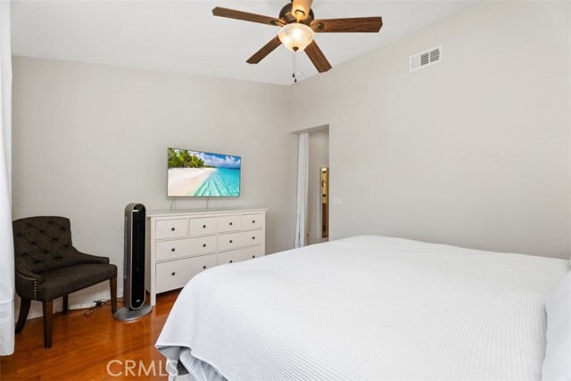Detail Gallery Image 7 of 26 For 31 Tulare, Aliso Viejo,  CA 92656 - 2 Beds | 2/1 Baths
