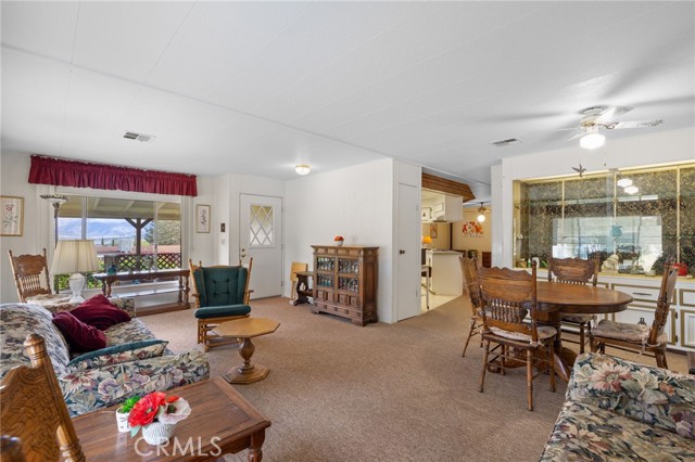 Detail Gallery Image 12 of 42 For 239 Lake Dr, Bodfish,  CA 93205 - 3 Beds | 2 Baths