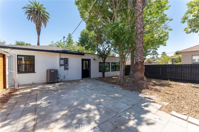 Detail Gallery Image 39 of 49 For 57 S Grand Oaks Ave, Pasadena,  CA 91107 - 3 Beds | 2 Baths