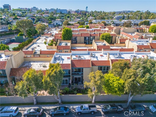 Detail Gallery Image 36 of 56 For 1016 Palo Verde, Long Beach,  CA 90815 - 2 Beds | 2/1 Baths