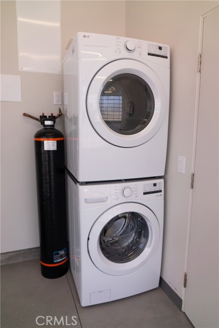 Detail Gallery Image 20 of 23 For 163 N Garden St, Ventura,  CA 93001 - 1 Beds | 2 Baths