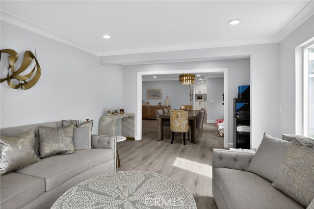 Detail Gallery Image 9 of 34 For 16921 Durham Dr, Yorba Linda,  CA 92886 - 3 Beds | 2 Baths