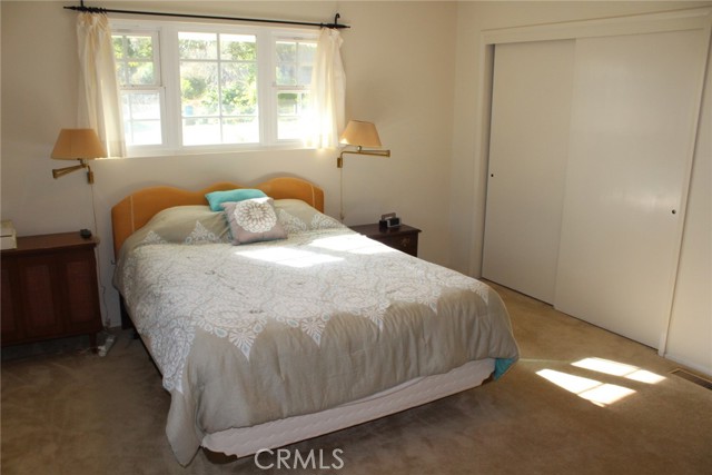 Detail Gallery Image 12 of 41 For 1909 Pineridge, Cambria,  CA 93428 - 2 Beds | 2 Baths