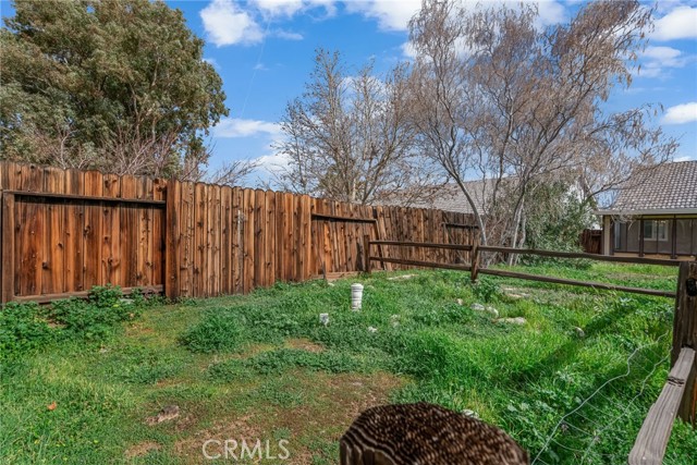 Detail Gallery Image 12 of 48 For 37623 Robin, Palmdale,  CA 93550 - 3 Beds | 2 Baths