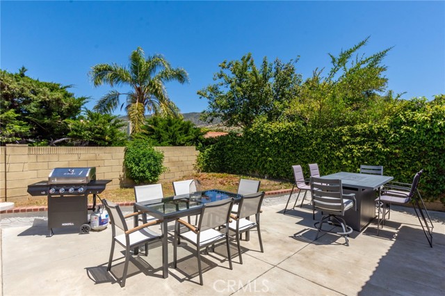 Detail Gallery Image 23 of 28 For 6473 Dowel Dr, Simi Valley,  CA 93063 - 4 Beds | 2 Baths