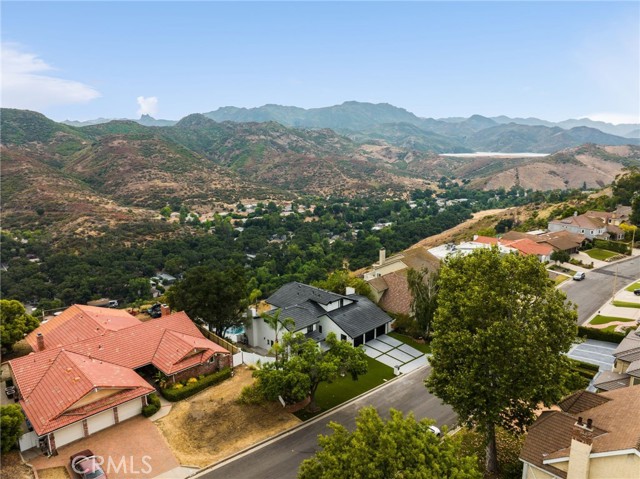 3520 Ridgeford Drive, Westlake Village, California 91361, 4 Bedrooms Bedrooms, ,3 BathroomsBathrooms,Single Family Residence,For Sale,Ridgeford,SR24139347