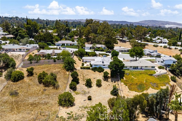1517 Pamela Crest, Redlands CA: https://media.crmls.org/medias/2ed1ef1b-3b02-4a3b-8f68-30d902a8df4d.jpg