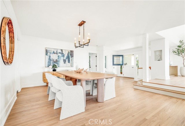 432 Holly Street, Laguna Beach CA: https://media.crmls.org/medias/2ed25191-e35f-44f3-b58d-52ad5184994e.jpg