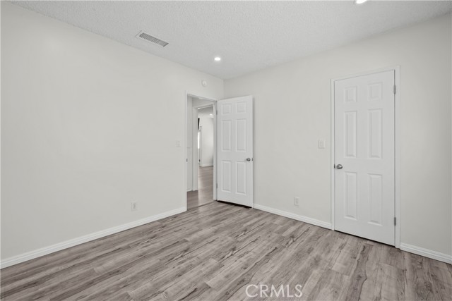 Detail Gallery Image 18 of 43 For 10117 Sharp Ave, Arleta,  CA 91331 - 4 Beds | 2/1 Baths