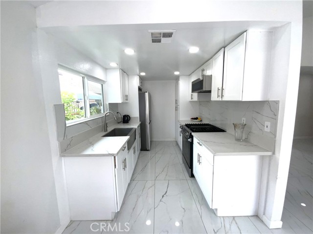 3729 Saratoga Street, Pico Rivera CA: https://media.crmls.org/medias/2ed2e58c-d17a-4b49-bfc0-16ab9c6da129.jpg