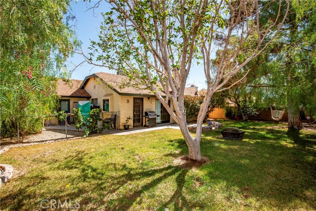 2011 W Avenue K10, Lancaster CA: https://media.crmls.org/medias/2ed40f14-55e6-4085-a0b7-3b322462f9d4.jpg