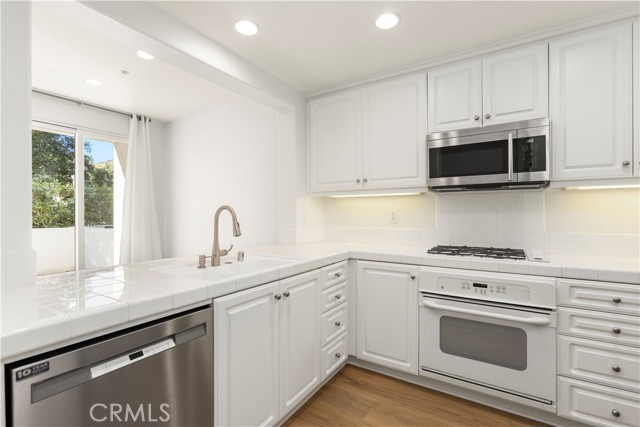 Detail Gallery Image 10 of 26 For 49 Glenalmond, Ladera Ranch,  CA 92694 - 3 Beds | 2/1 Baths