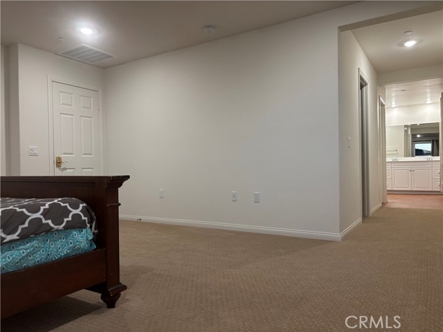 Detail Gallery Image 30 of 61 For 19427 Seeding Palace Circle, Riverside,  CA 92507 - 7 Beds | 3 Baths