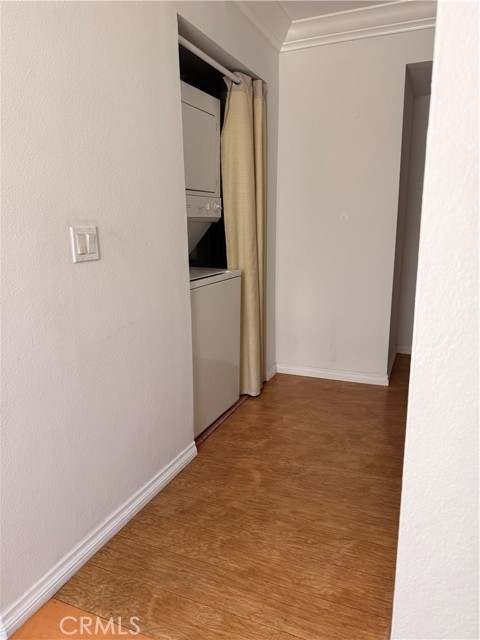 Detail Gallery Image 19 of 25 For 345 W Acacia, Glendale,  CA 91204 - 2 Beds | 2/1 Baths