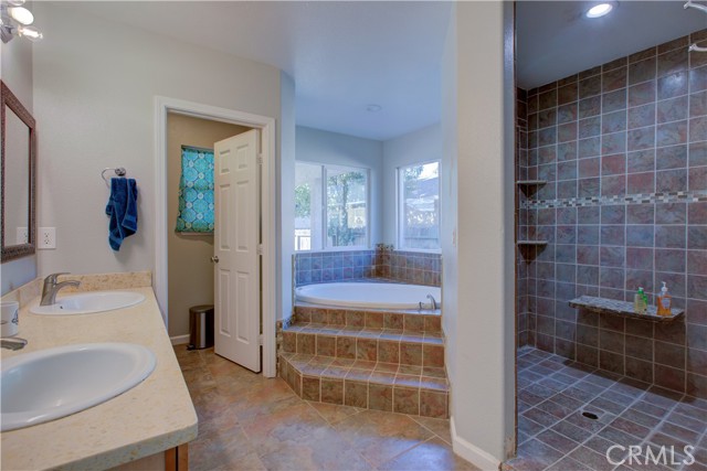 Detail Gallery Image 33 of 52 For 148 E 23rd, Merced,  CA 95340 - 3 Beds | 2 Baths