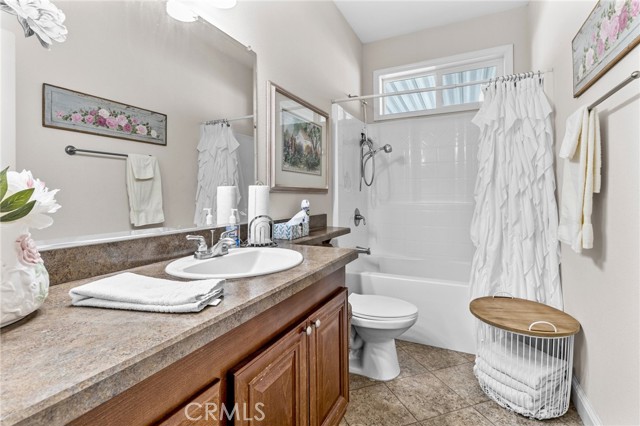 1565 Queen Way, Livingston CA: https://media.crmls.org/medias/2ed50508-6f67-47e0-8420-46457e3c1796.jpg