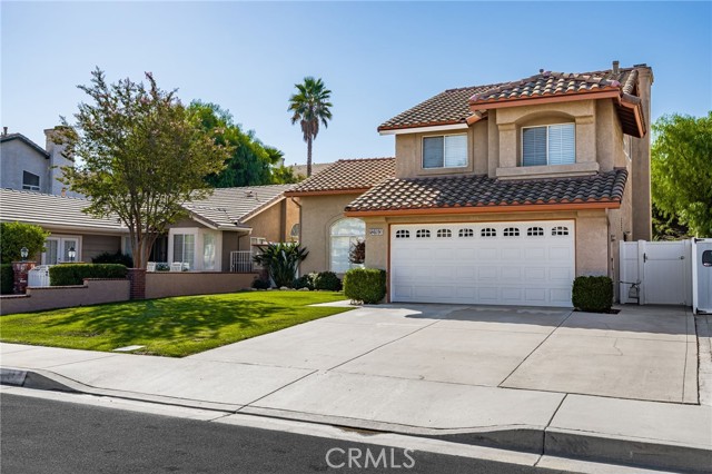 Detail Gallery Image 1 of 40 For 13193 Hitching Rail Cir, Corona,  CA 92883 - 3 Beds | 2/1 Baths