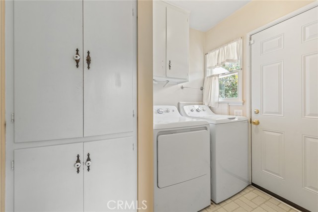 Detail Gallery Image 13 of 34 For 3845 Westwood Dr, Riverside,  CA 92504 - 3 Beds | 2 Baths